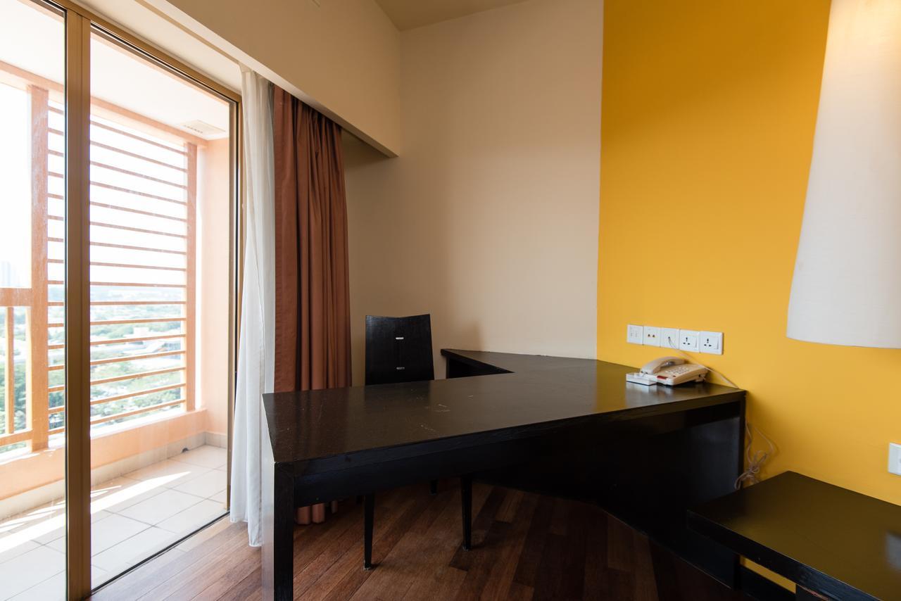 W Studio Resort Suites Petaling Jaya Exteriör bild